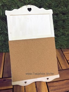 B42141-23 愛心軟木相框35*21CM